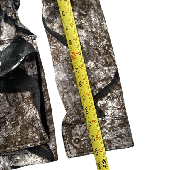 Women’s Camouflage Jacket Small fits XS - Picture 2 of 6
